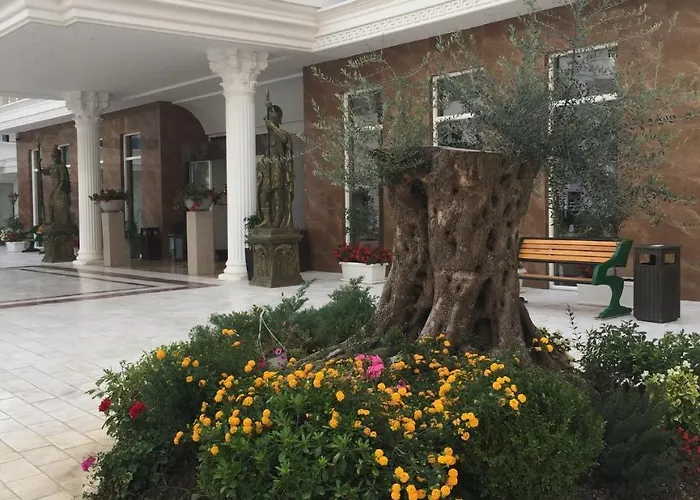 Kk Fafa Lejlighed Golem (Tirana)