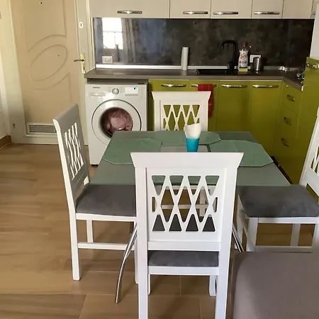 Apartment Kk Fafa Golem (Tirana)
